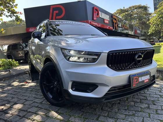 VOLVO XC40 2.0 T4 GASOLINA GEARTRONIC VOLVO XC40 2.0 T4 GASOLINA GEARTRONIC